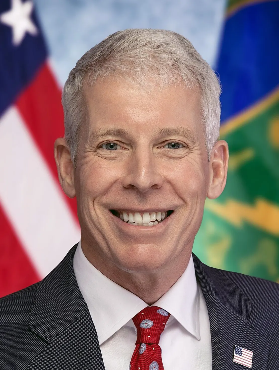 Portrait of Chris Wright